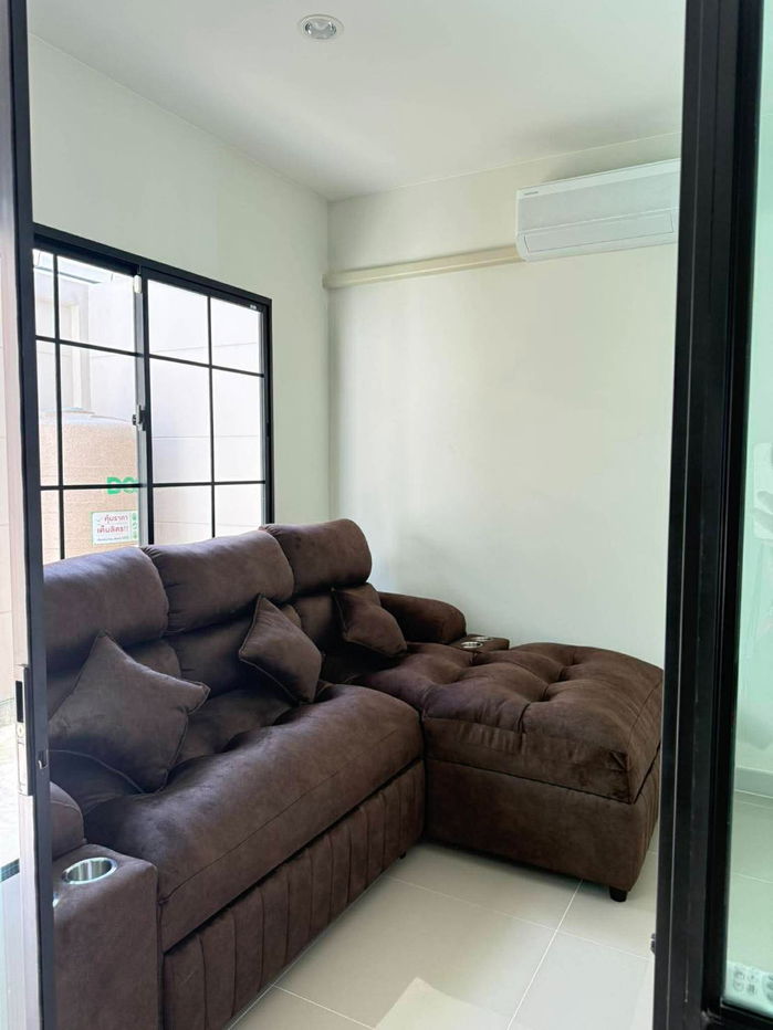 picture Townhouse For Rent Burlington Suksawat-Phutthabucha - 9/15