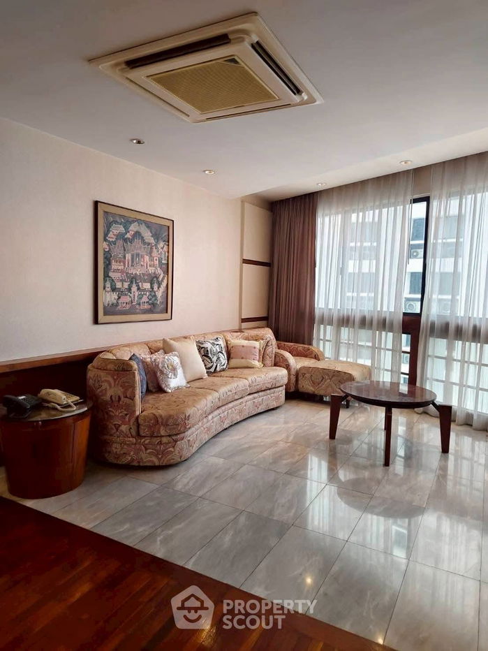 picture 3-BR Condo at President Park Condominium near MRT Queen Sirikit National Convention Centre (ID 2455421) - 5/20