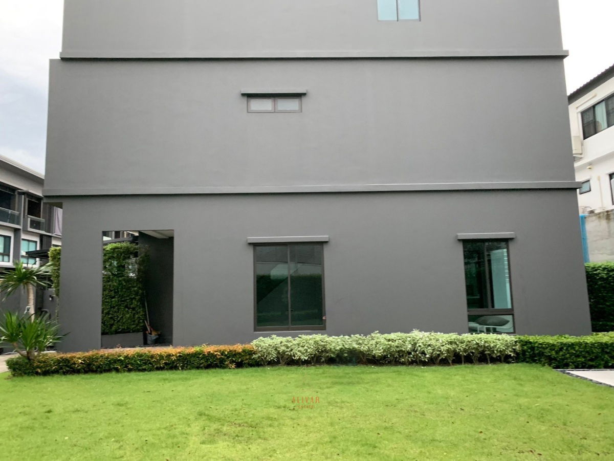 picture RH115025 Townhome for rent, 3 floors, 3 bedrooms, with garden area at LANDMARK EKAMAI-RAMINDRA - 2/8