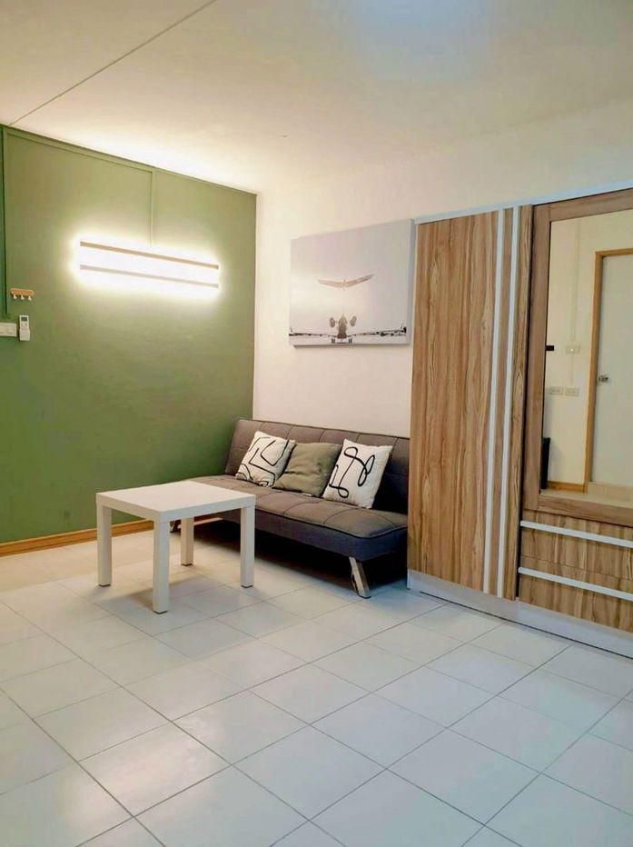 picture Condo for rent, Lum Phini Center, Lad Phrao 111 (Hong Studio), 3th floor, Building B, located on Soi Lad Phrao 111, near the hospital in Ved Thani - 4/8