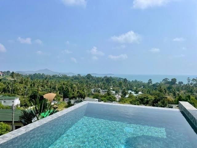 picture The Blue Villa — Luxury 2-Bedroom Pool Villa in Central Chaweng - 31/37
