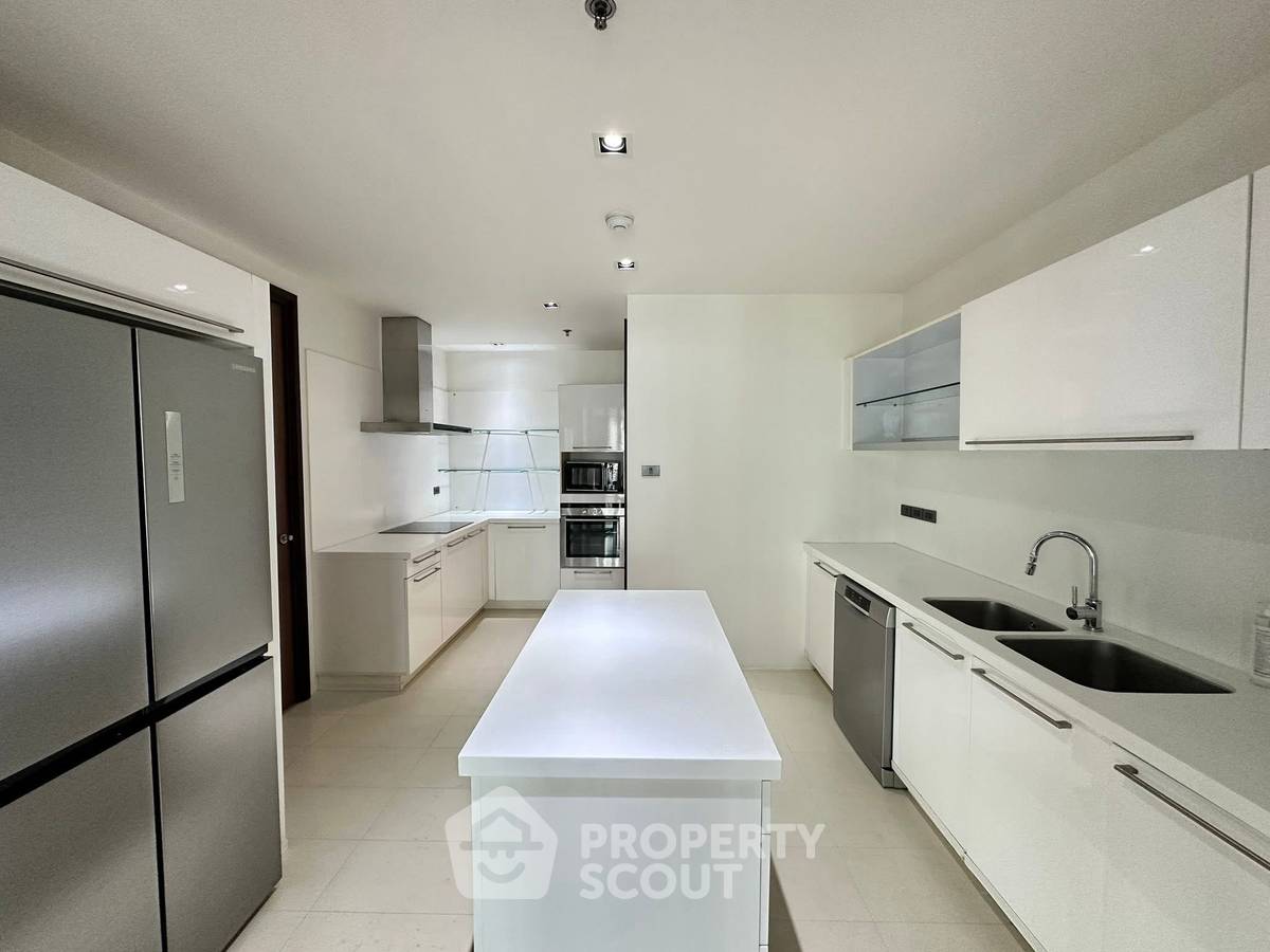 picture 4-BR Condo at Belgravia Residences Condominium near BTS Thong Lor (ID 2455113) - 16/17