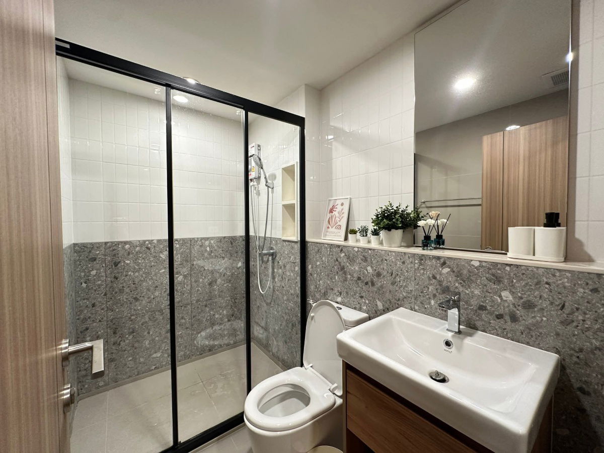 picture The line vibe Phahonyothin for rent - 11/15