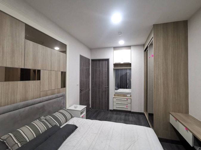 Trapezo Sukhumvit 16 (ทราเพโซ สุขุมวิท 16) (1bed1bath 45sqm)