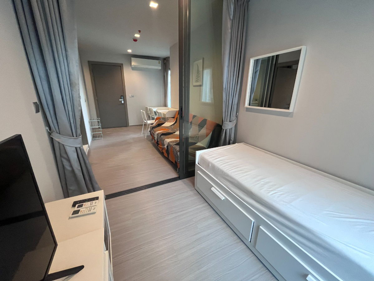 picture Available room For rent! Life Asoke Rama9 300m. from MRT Rama9 1 bedrooms Plus 1 bathroom, 41 sq m. 25,000 per month - 6/9