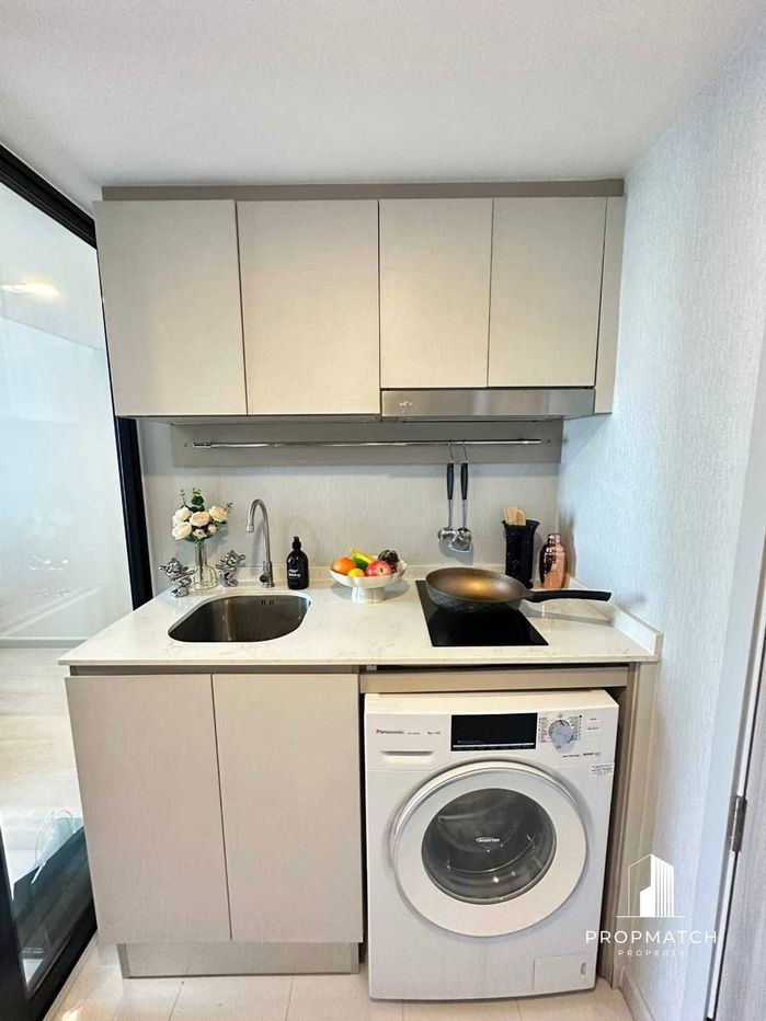 รูป PM035271✨Flash Deal ✨ KnightsBridge Prime Sathorn ( 1Bed 1Bath 37SQM.) แต่งครบพร้อมอยู่ !! เพียง 30,000 บาทต่อเดือน Tel.0981315848 @propmatch - รูปที่ 8/14