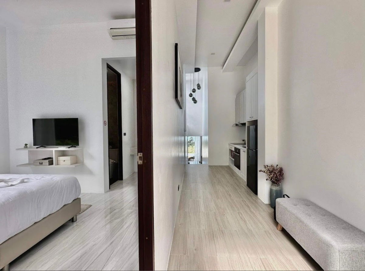picture The Blue Villa — Luxury 2-Bedroom Pool Villa in Central Chaweng - 21/37