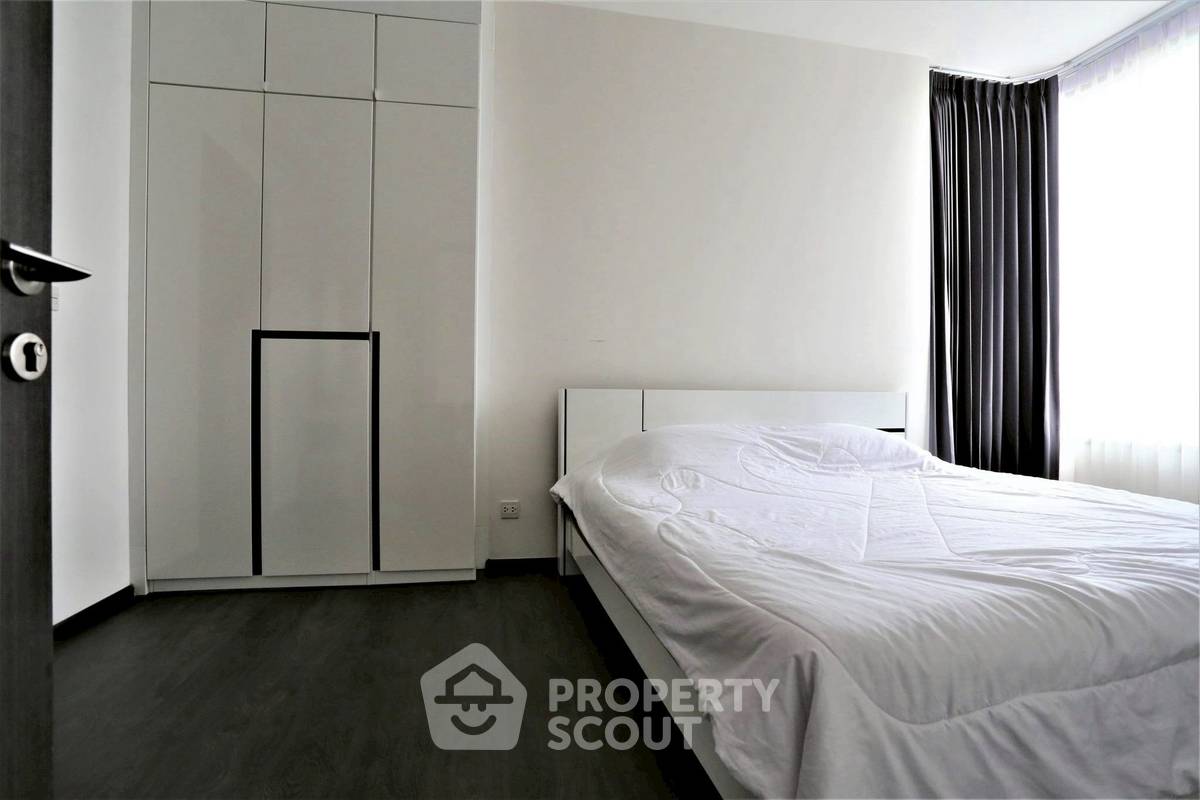 picture 1-BR Condo at The Edge Sukhumvit 23 near MRT Sukhumvit (ID 2309103) - 7/18