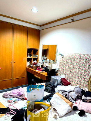 Condos for rent : 3-BR Condo at Wittayu Complex near BTS Phloen Chit (ID 2455476)