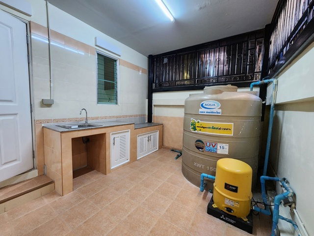picture FOR SALE  TOWNHOUSE PROPERTY  6500000 BAHT. - 5/8