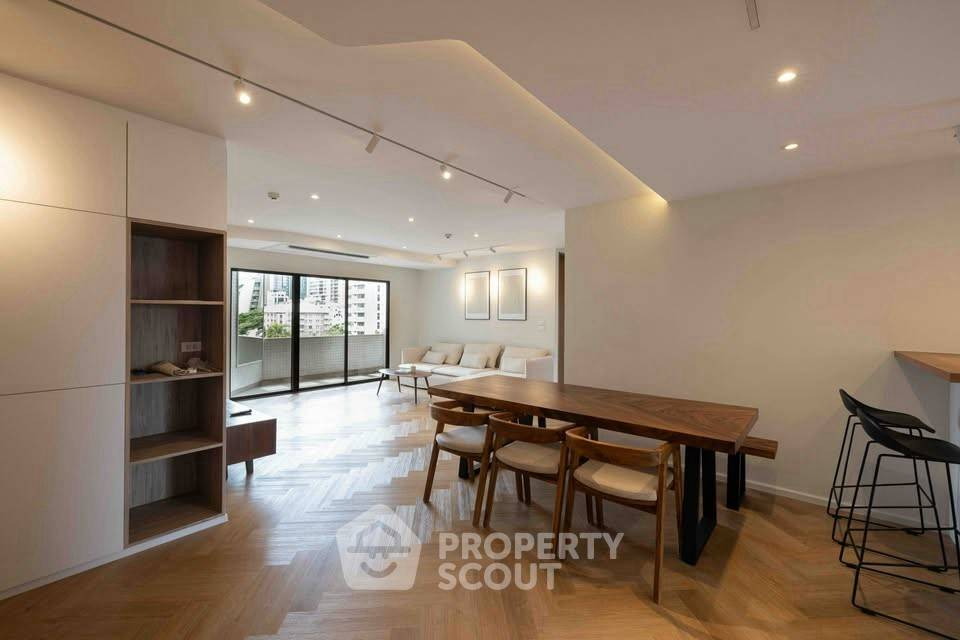 picture 3-BR Condo at Richmond Palace Condominium near BTS Phrom Phong (ID 2454900) - 8/19