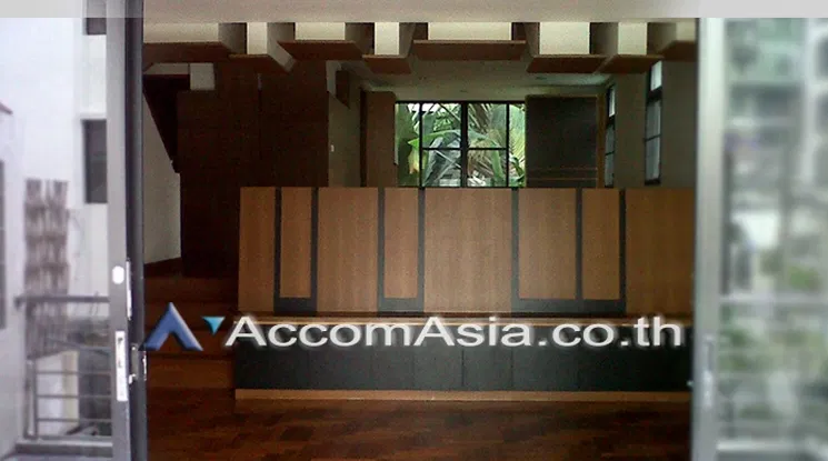 รูป 🔼🔽 AccomA 📩 Home Office 4 BR Townhouse in  Lumphini (AA20808) - รูปที่ 1/20