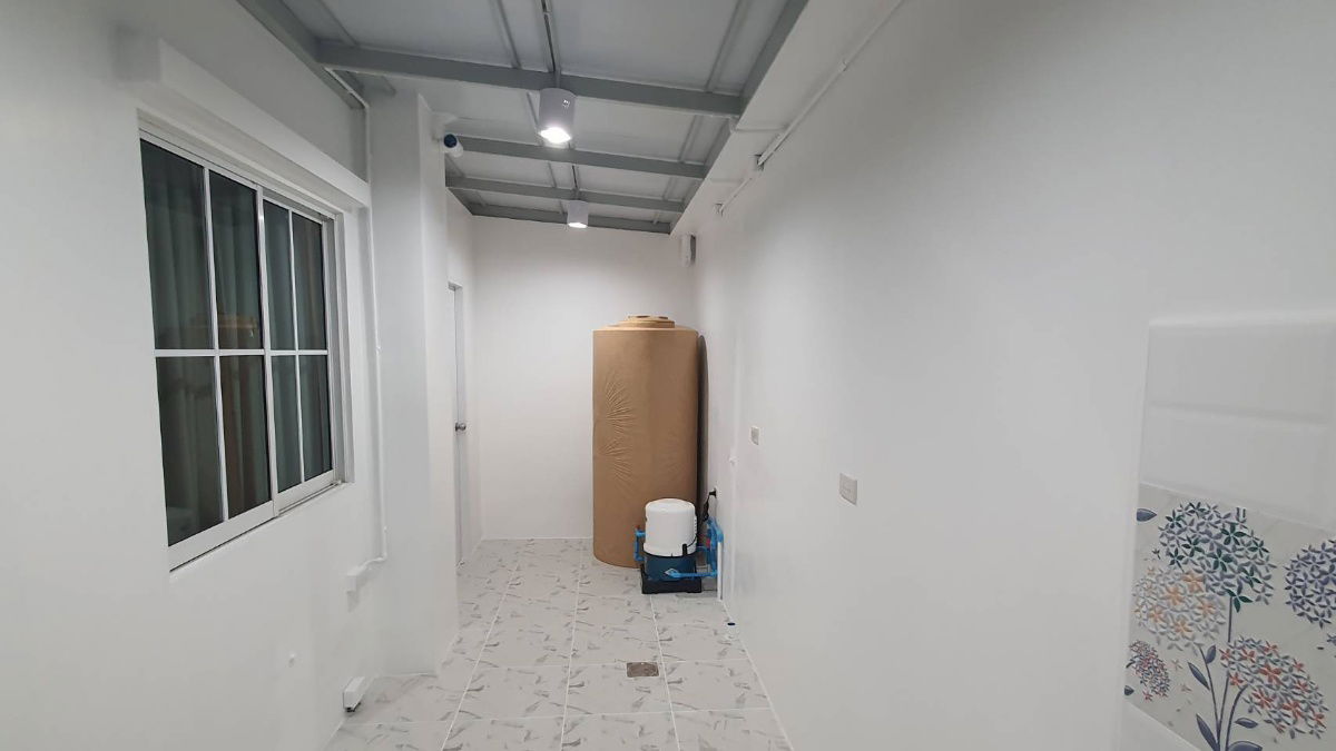 รูป T 1463 ให้เช่า ทาวน์โฮม 2 ชั้น หลังมุม ม.J City ถ.แพรกษา บ้านสวยสภาพดี มีเฟอร์นิเจอร์ ราคา 15,000 บาท - รูปที่ 7/13