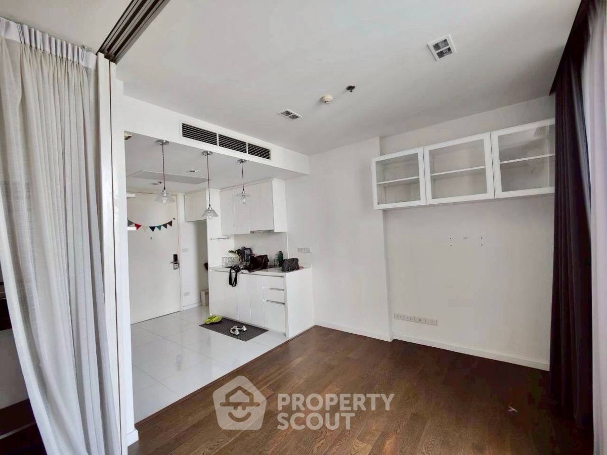 picture Studio Condo at Nara 9 By Eastern Star near BTS Chong Nonsi (ID 2455698) - 6/7