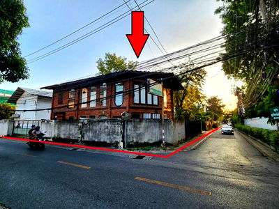 Land for sale Bangna Commercial College : FOR SALE  LAND PROPERTY  114800000 BAHT.