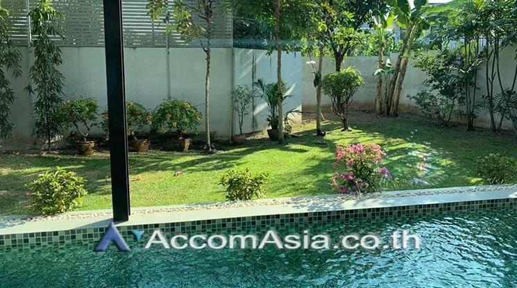 รูป 🔼🔽 AccomA 📩 Private Swimming Pool 5 BR House in Phra Khanong Nuea (13000256) - รูปที่ 18/19