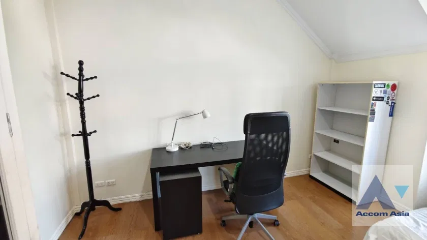 picture 🔼🔽 AccomA 📩  3 BR Townhouse @Fantasia Villa 2 (AA43934) - 12/20