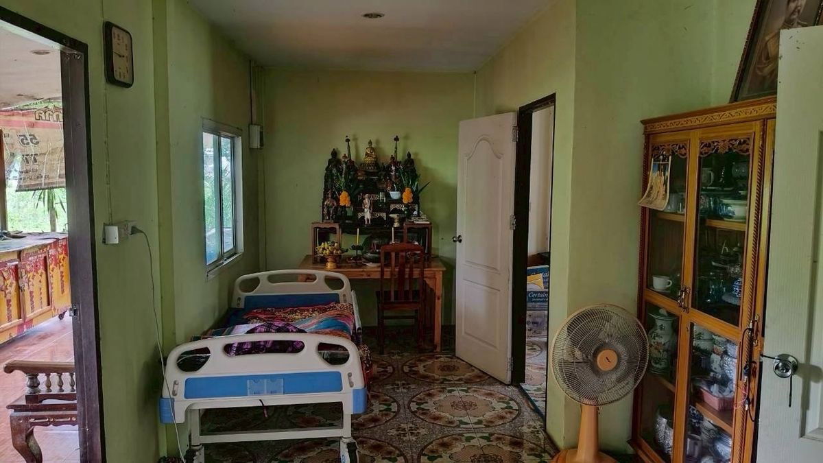 picture Lands for sale in Hua-hin 2 rai with a house - 17/17