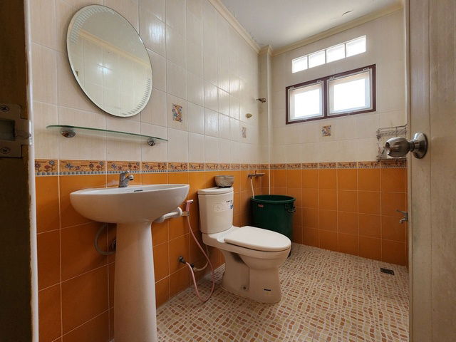 picture FOR SALE HOUSE PROPERTY 3500000 BAHT. - 7/8