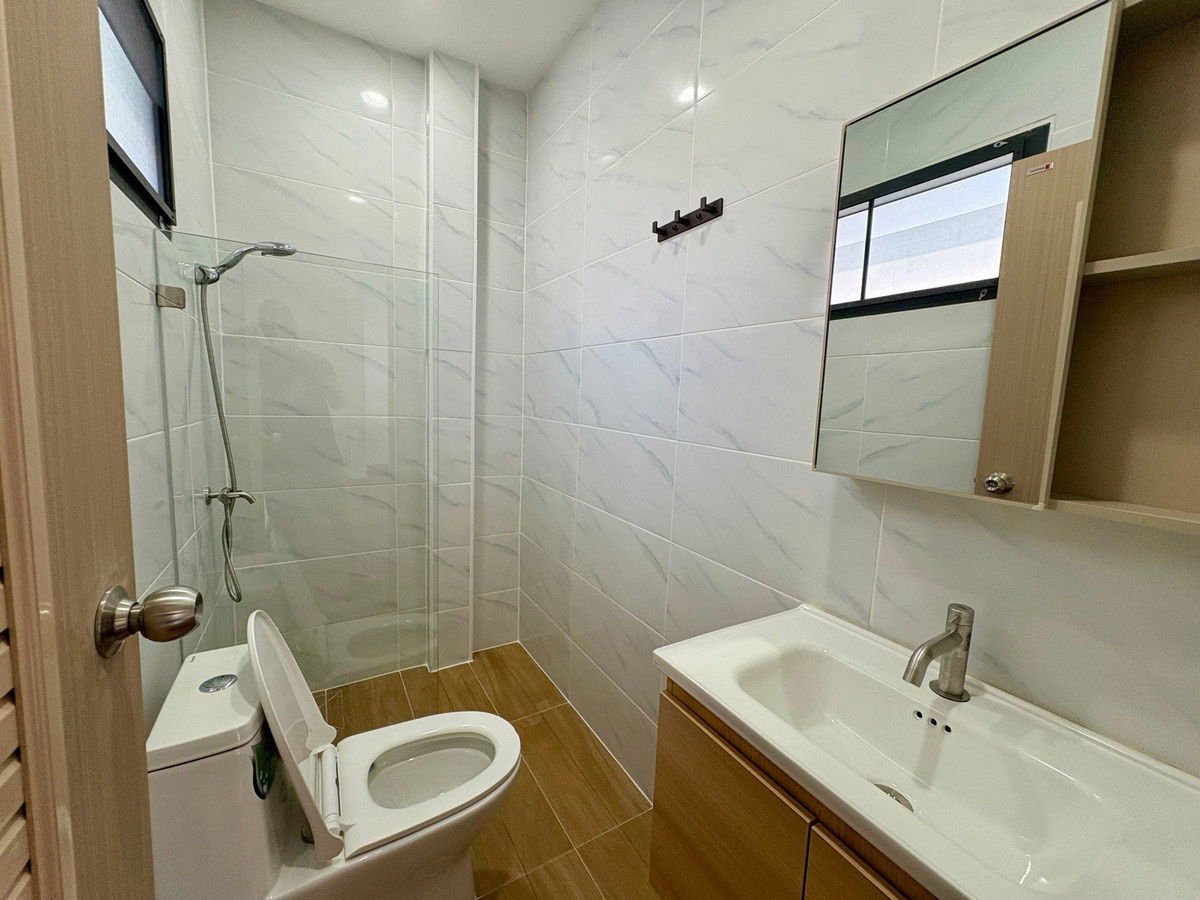 picture RH114225 Beautiful house for rent, 2-storey detached house, Phatthanakan Road 39 (Preecha Village 1) - 20/20