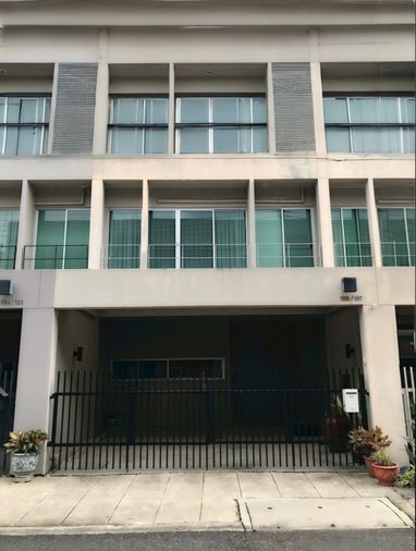 ให้เช่า ทาวน์โฮม Noble Cube พัฒนาการ (22 ตร.ว.) 3 นอน 3 น้ำ 