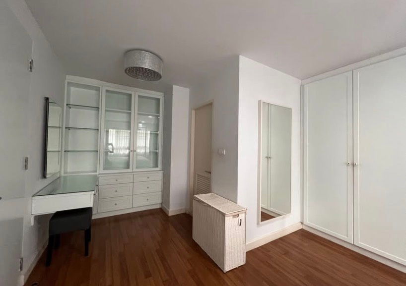 รูป #R7904 🎉 301168 ให้เช่าคอนโด  The Clover Thonglor - รูปที่ 15/16