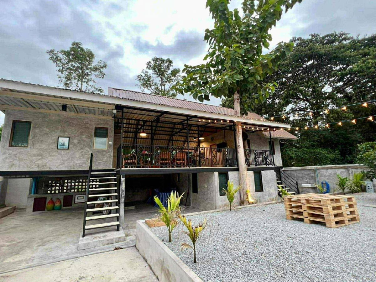 รูป บ้านพัทยาใกล้เทศบาลห้วยใหญ่ ร่มรื่น เงียบสงบ ติดลำธารธรรมชาติ 3นอน 3น้ำ 63ตร.ว - รูปที่ 2/9