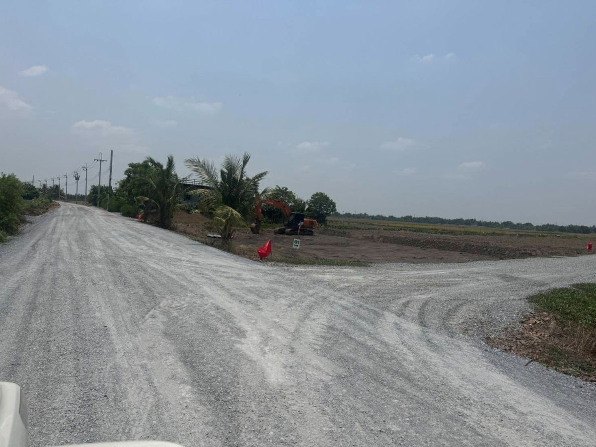 picture Cheapest in Khun Si Sai Noi, Nonthaburi, good investment, profitable, 59,000 baht per square wa, 3-phase water and electricity, near Big C 9 km, - 18/21