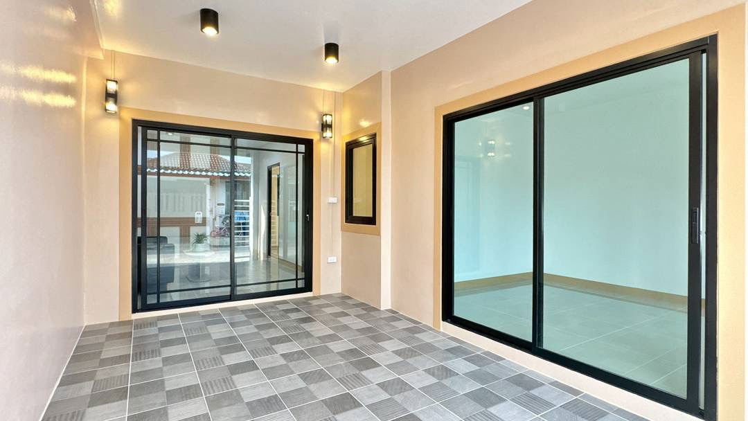 รูป ฟรีโอน! ทาวน์เฮ้าส์ชั้นเดียว พฤกษา 3 วัดลาดปลาดุก | 3 นอน ตกแต่งใหม่ มีรถตู้ผ่าน | 1.35 ลบ. - รูปที่ 2/20