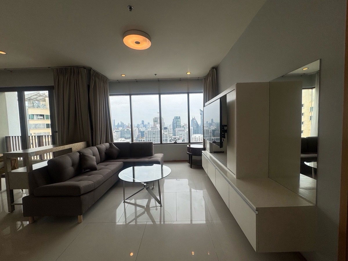 รูป The Emporio Place Sukhumvit 24 ❤️ BTS พร้อมพงศ์ - รูปที่ 16/19