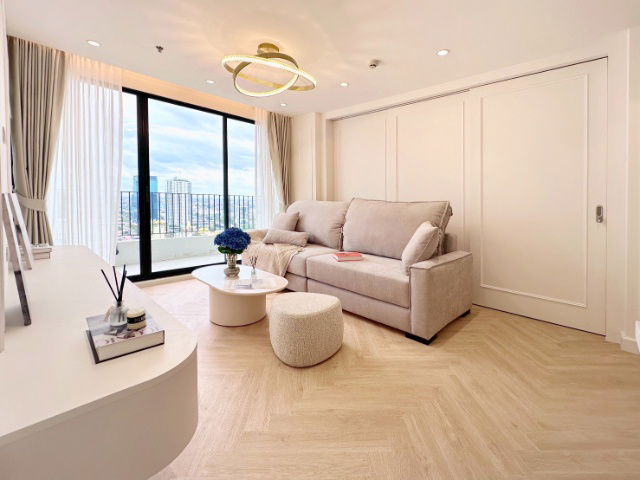 รูป ขาย ไอคอน 3 ใจกลางทองหล่อ ตกแต่งพร้อมอยู่ 89 ตร.ม ชั้น 31 วิวเทพ 10.9 ลบ.(ต่อรองได้พร้อมจบ) บี 064-146-6445 (R571114) - รูปที่ 5/28