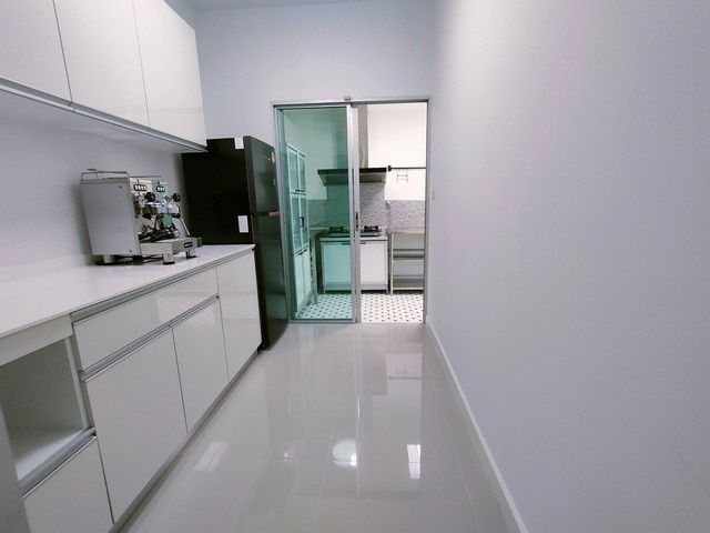 รูป ขายทาวน์โฮม 3 ชั้น ม.วิสต้า ปาร์ค พระราม 2 หลังมุม พร้อมเฟอร์นิเจอร์ - รูปที่ 9/24