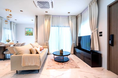 Townhouses for rent Huai Khwang : RH114025 Townhouse for rent, 4 floors, 4 bedrooms at 89 Residence Ratchada-Rama 9 near MRT Cultural Center