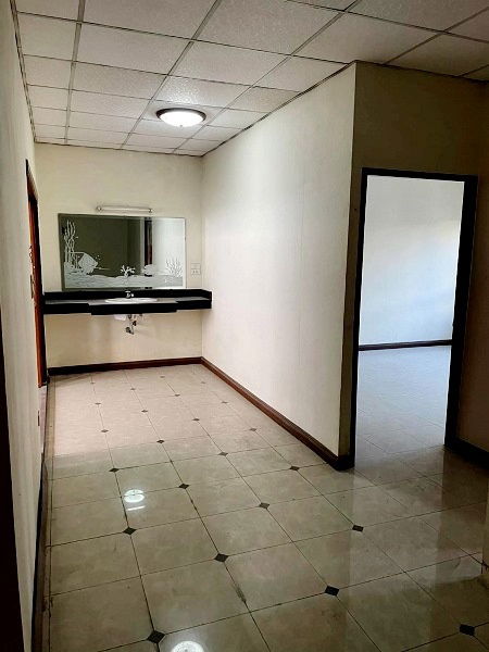 picture For sale: 4-story commercial building with two units near Phra Meru Road. 24 sq wah. Suitable for a hostel. Features 10 bedrooms,7 bathrooms, - 14/15