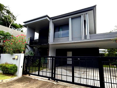 บ้านเดี่ยวให้เช่า : RH114625 ให้เช่าบ้านเดี่ยว เศรษฐสิริ กรุงเทพกรีฑา 2  ใกล้ รร นานาชาติ 