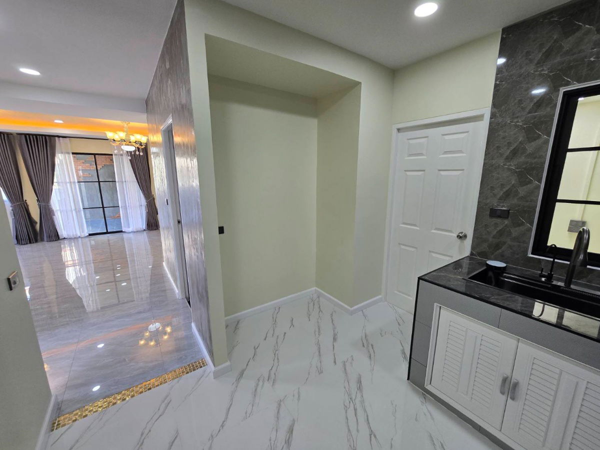 รูป บ้านเดี่ยว กว้างขวาง รีโนเวทใหม่ สวย ทำเลดี หมู่บ้าน พฤกษาวิลเลจ 9  ซอย 2 ตำบลบึงยี่โถ อำเภอธัญบุรี  ปทุมธานี - รูปที่ 28/47