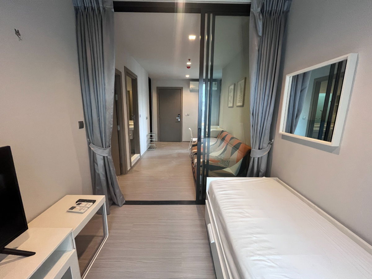 picture Available room For rent! Life Asoke Rama9 300m. from MRT Rama9 1 bedrooms Plus 1 bathroom, 41 sq m. 25,000 per month - 9/9