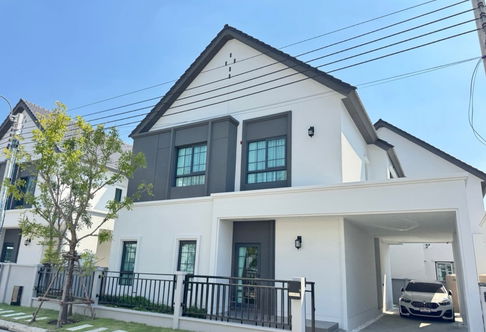 เช่า เซนโทร บางนา 4 นอน สวย พร้อมอยู่ ใกล้ ศูนย์การค้า เมกะ บางนา สนใจแอตไลน์ครับ@841qqlnr