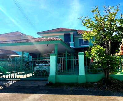 Houses for rent Bangkok : FOR RENT  HOUSE PROPERTY  18000 BAHT per MONTH