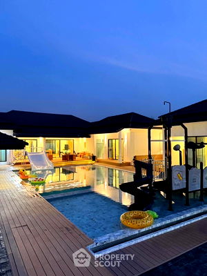 บ้านเดี่ยว ม.เอเชียน : วิลล่า 5-ห้องนอน ใกล้ ห้วยใหญ่ (ID 1996765)