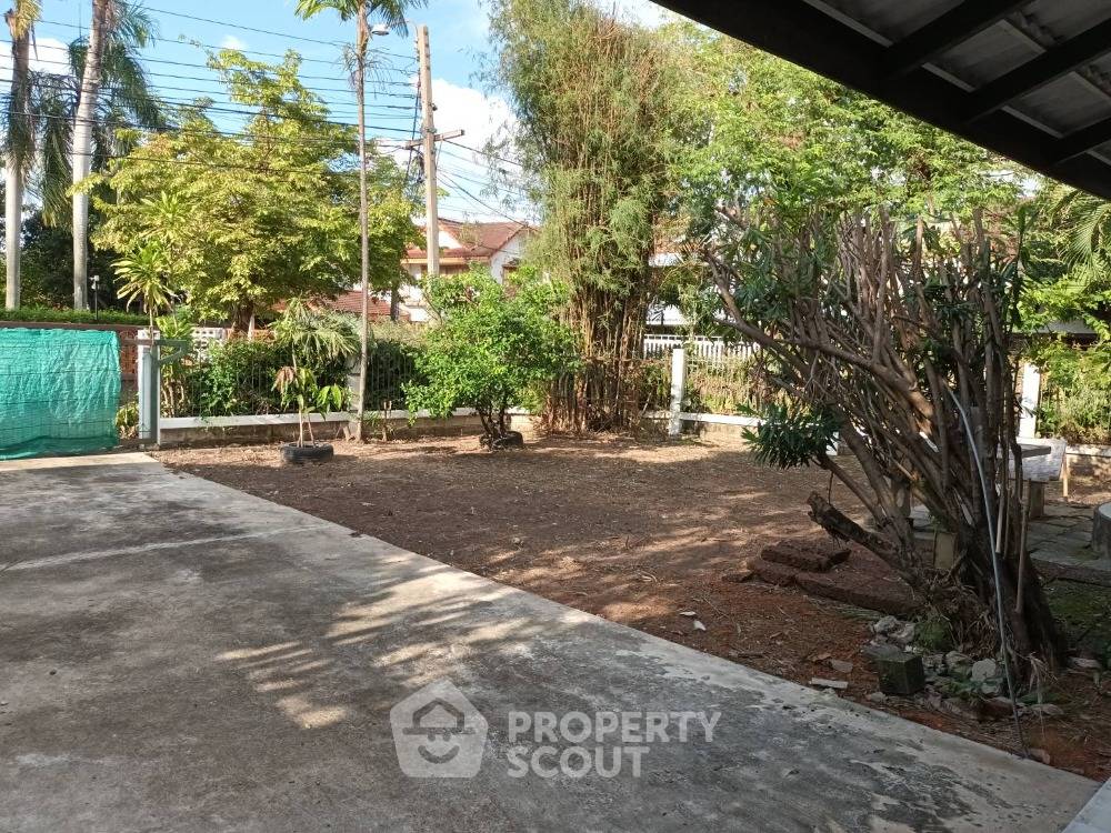 picture 4-BR House at Sammakorn Ramkhamhaeng in Saphan Sung (ID 1446165) - 4/19