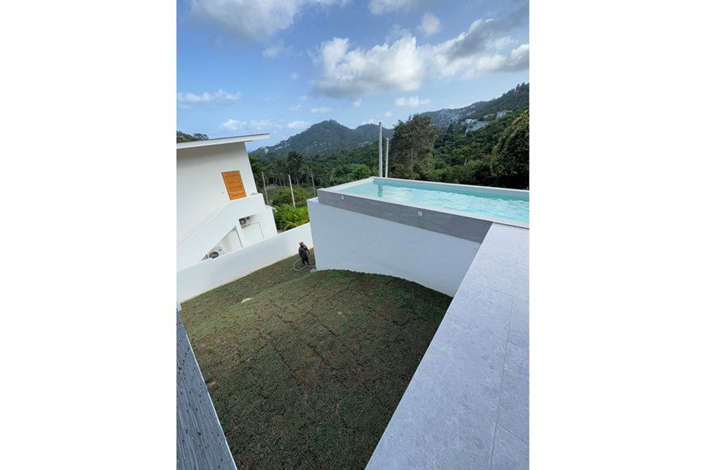 picture [920121030-221] 4 Bedrooms Luxury Seaview Villa in Chaweng - 45/58