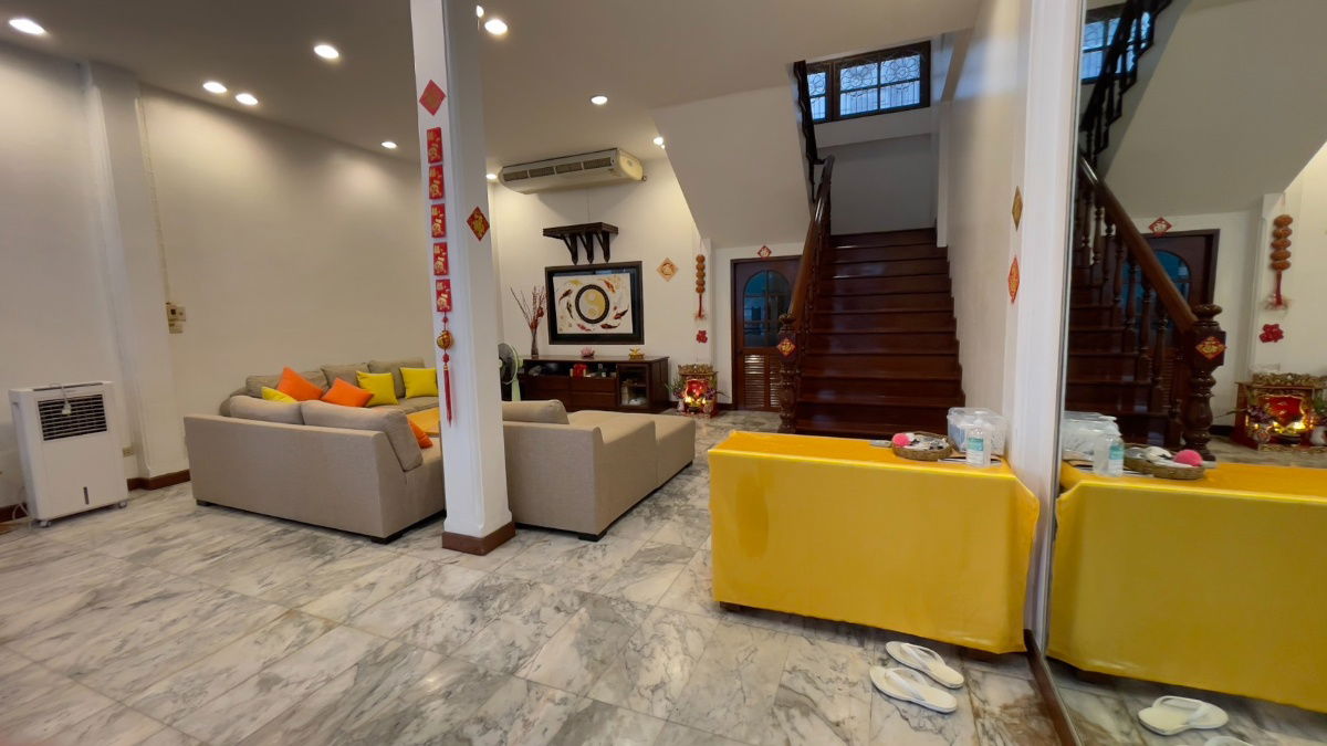 picture 4-storey townhouse, Ekkamai Villa project, Soi Sukhumvit 63, near BTS Ekkamai, only 2 kilometers. - 9/36