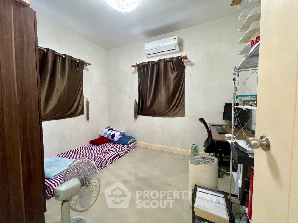 รูป บ้าน 4-ห้องนอน ใน บางศรีเมือง (ID 1868726) - รูปที่ 12/19