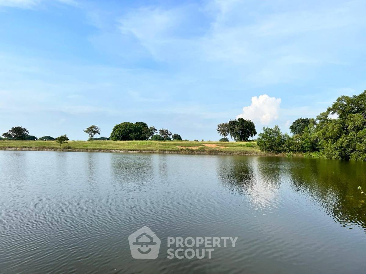 รูป ที่ดินสำหรับปล่อยขาย 1,564 ตารางเมตร แถว ใกล้ เมืองพัทยา (ID 2083012) - รูปที่ 5/11