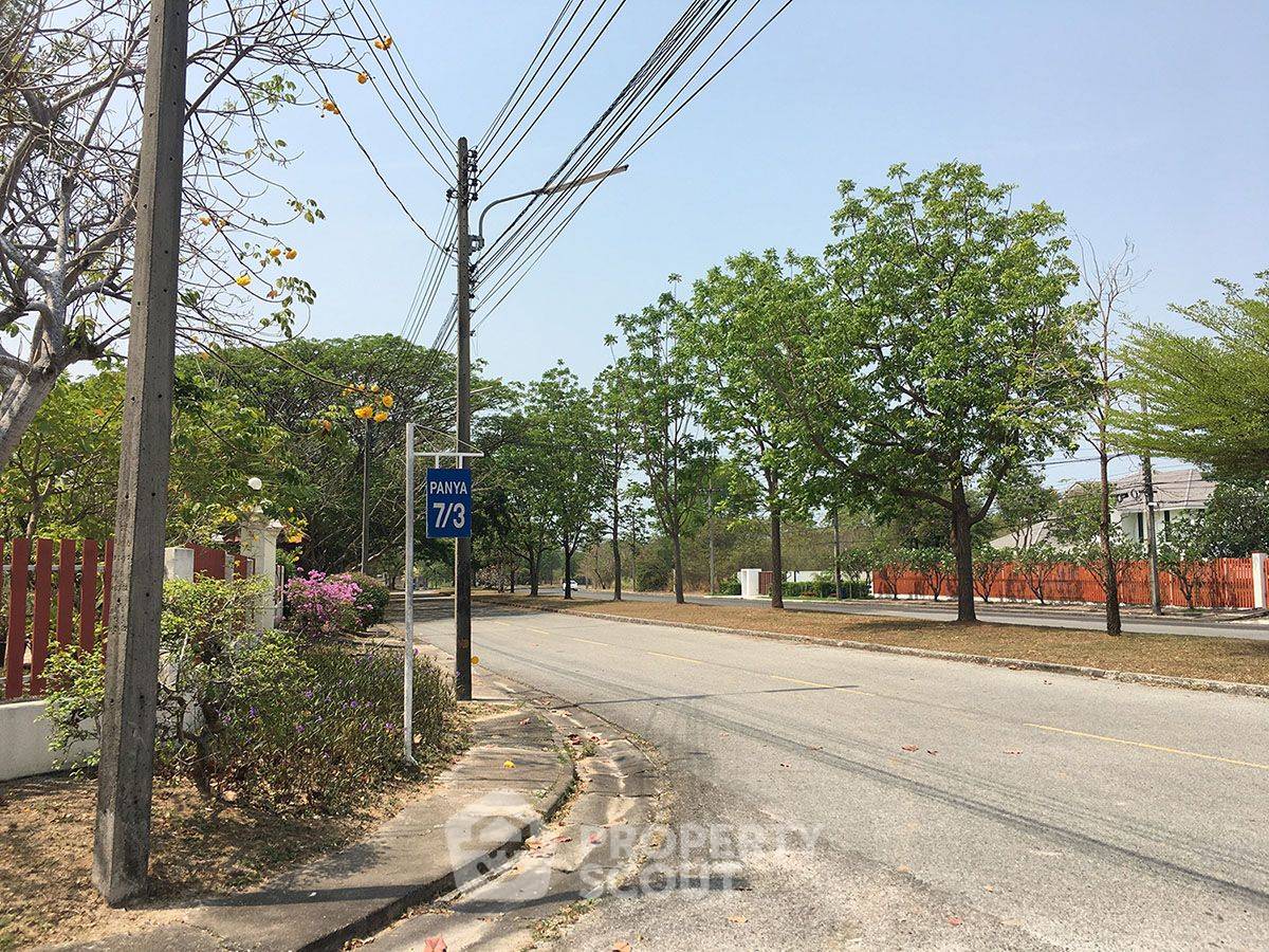 รูป ที่ดินสำหรับปล่อยขาย 2,312 ตารางเมตร แถว ใน บางพระ (ID 2098574) - รูปที่ 6/6