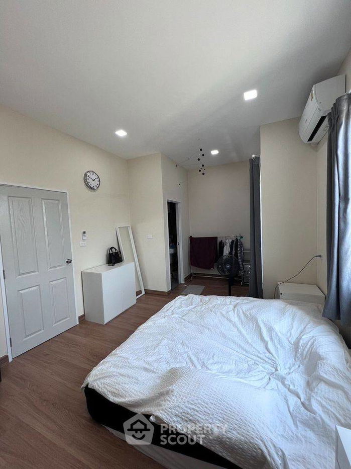 picture 4-BR Townhouse in Lak Song (ID 1644497) - 8/9