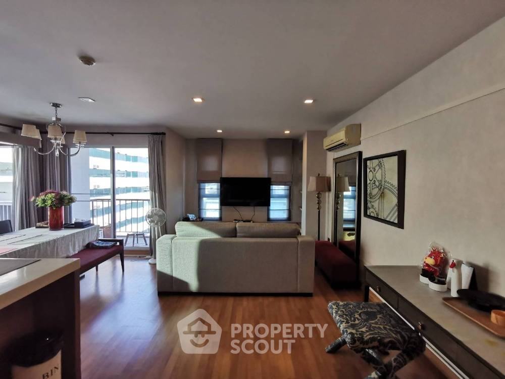 รูป คอนโด 3-ห้องนอน ที่ ทรี คอนโด ลาดพร้าว 27 ใกล้ MRT รัชดาภิเษก (ID 2011488) - รูปที่ 2/28