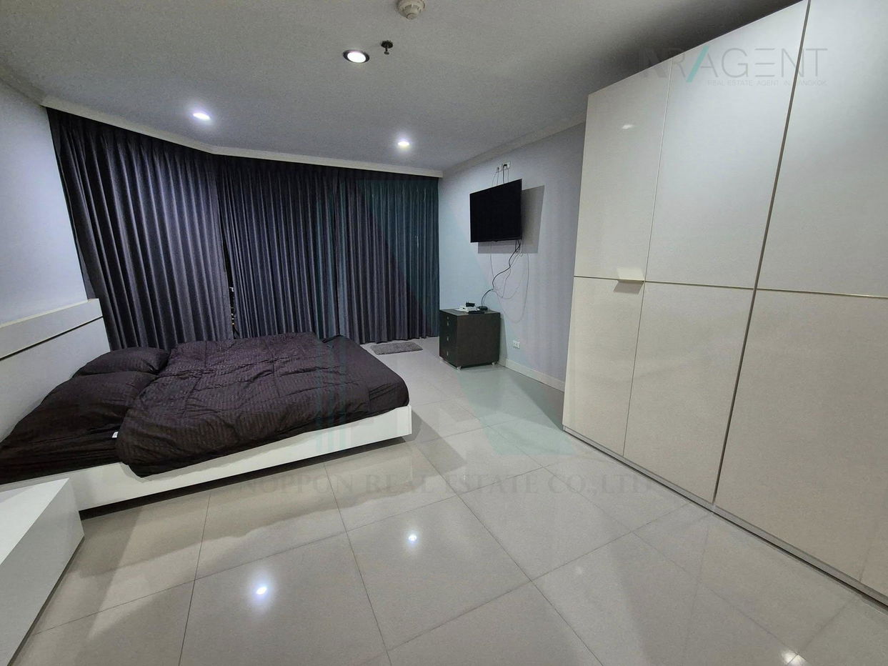 picture For Rent Condo SUKHUMVIT SUITE Building 1, Floor 28,1 bed room, Room size 70.00 sqm - 5/8