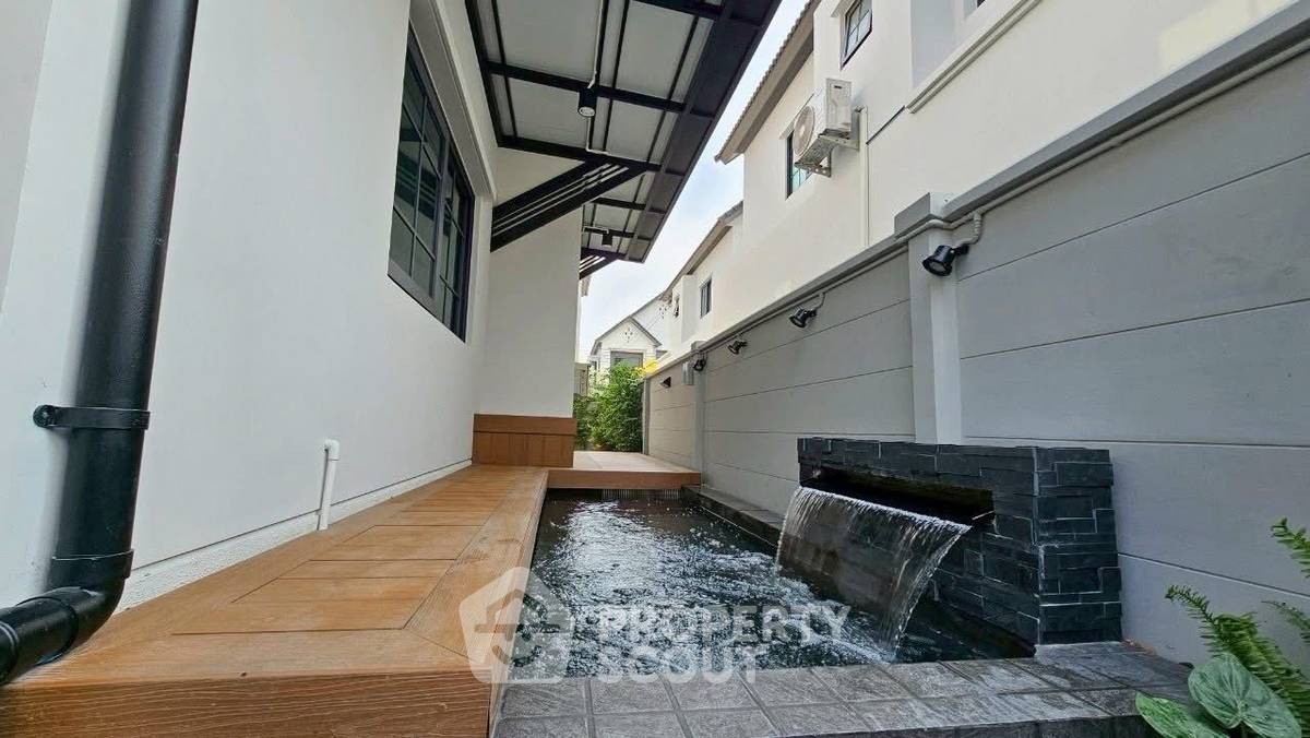 รูป บ้าน 4-ห้องนอน ที่ เซนโทร บางนา ใน บางแก้ว (ID 2457952) - รูปที่ 12/12